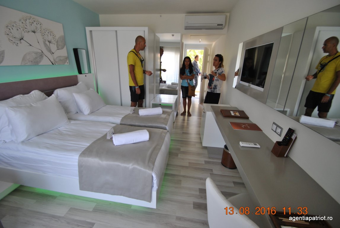 imagini hotel FLORA GARDEN KUSADASI